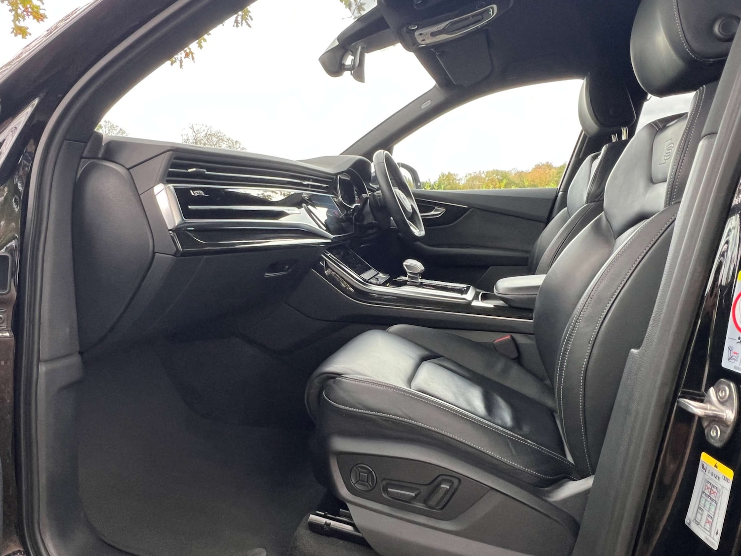 Used Audi Q7 2022 for sale - 76367333: Photo 45