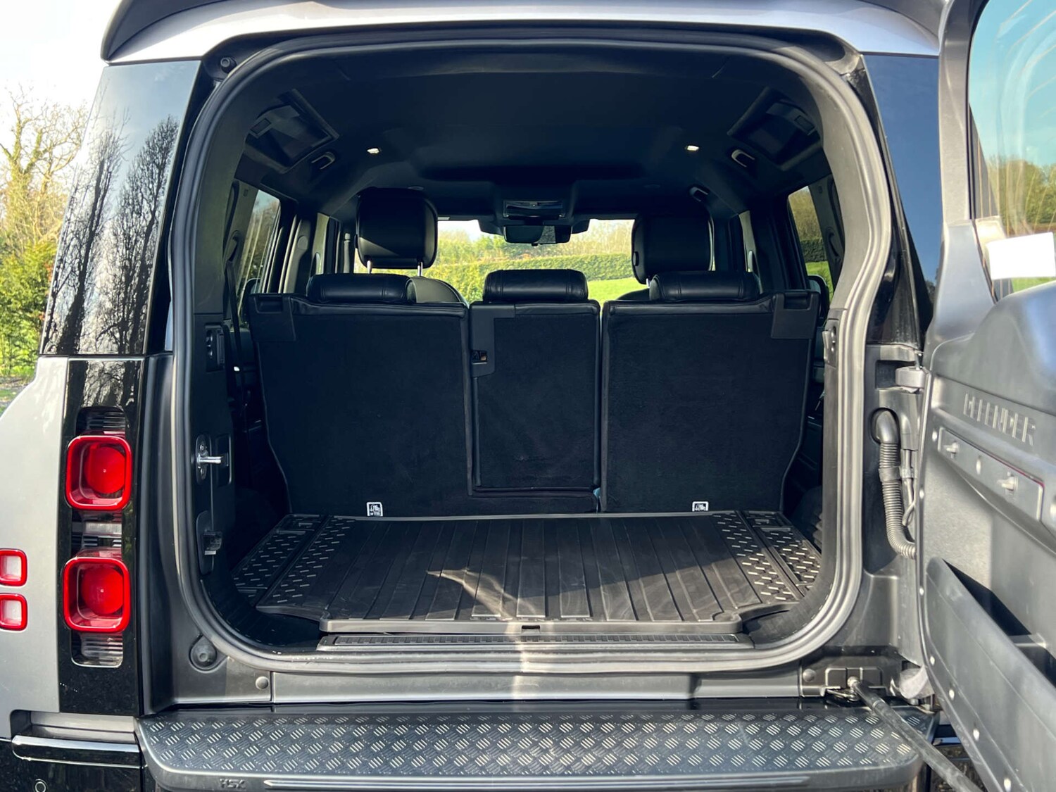 Used Land Rover Defender 2023 for sale - 77734942: Photo 38