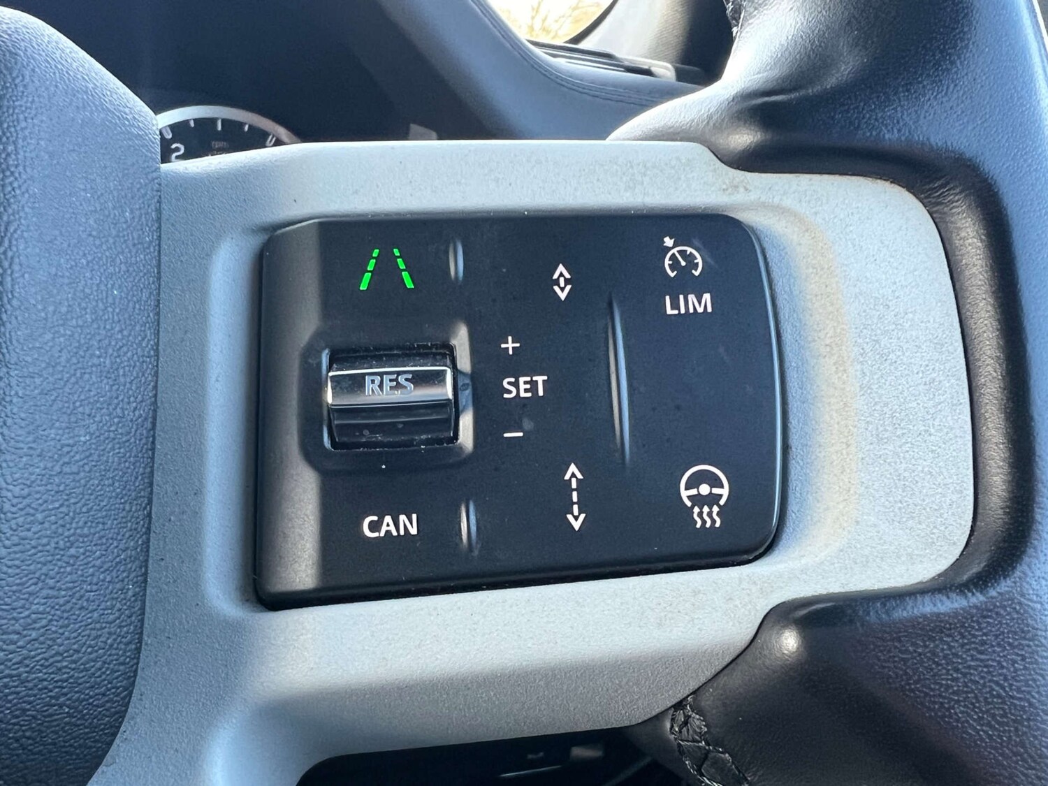 Used Land Rover Defender 2023 for sale - 77734942: Photo 52