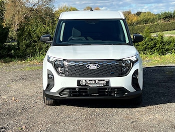 Used Ford E-Transit Courier 2025 for sale - 76340755: Photo