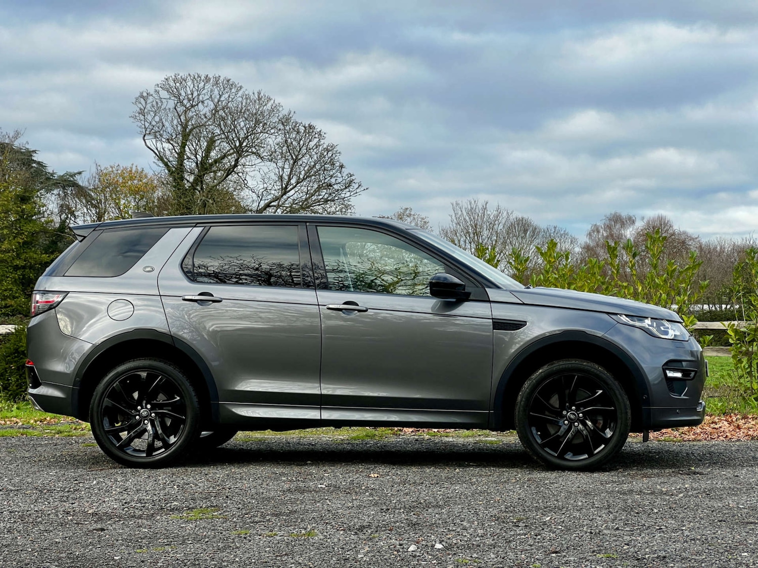 Used Land Rover Discovery Sport 2017 for sale - 76625872: Photo 16