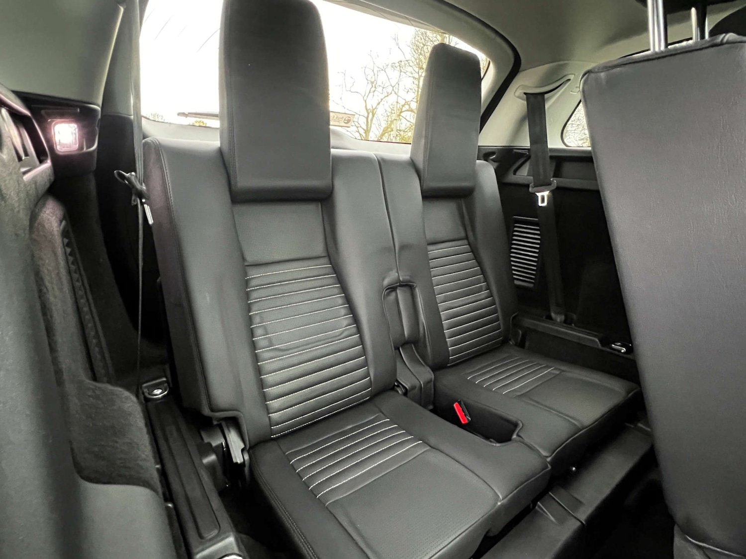 Used Land Rover Discovery Sport 2017 for sale - 76625872: Photo 35