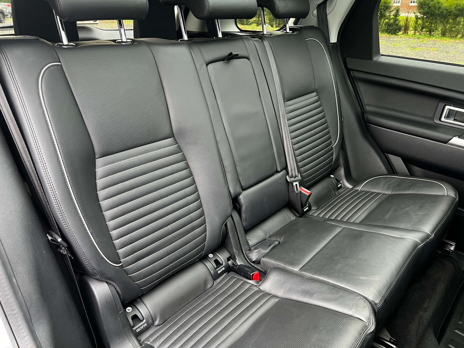 Used Land Rover Discovery Sport 2017 for sale - 76625872: Photo 36