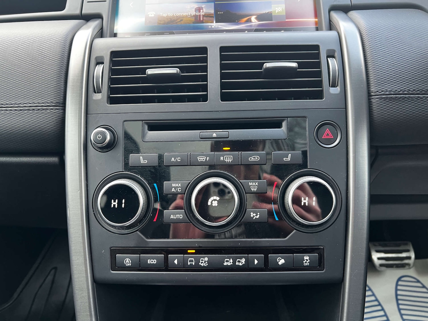 Used Land Rover Discovery Sport 2017 for sale - 76625872: Photo 46