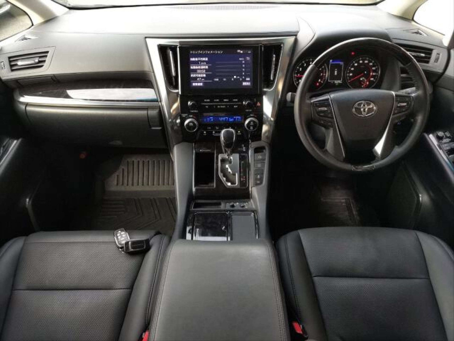 Used Toyota Alphard 2023 for sale - 78172526: Photo 2