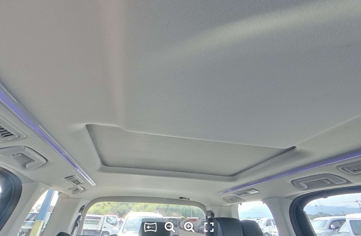 Used Toyota Alphard 2023 for sale - 78172526: Photo 5