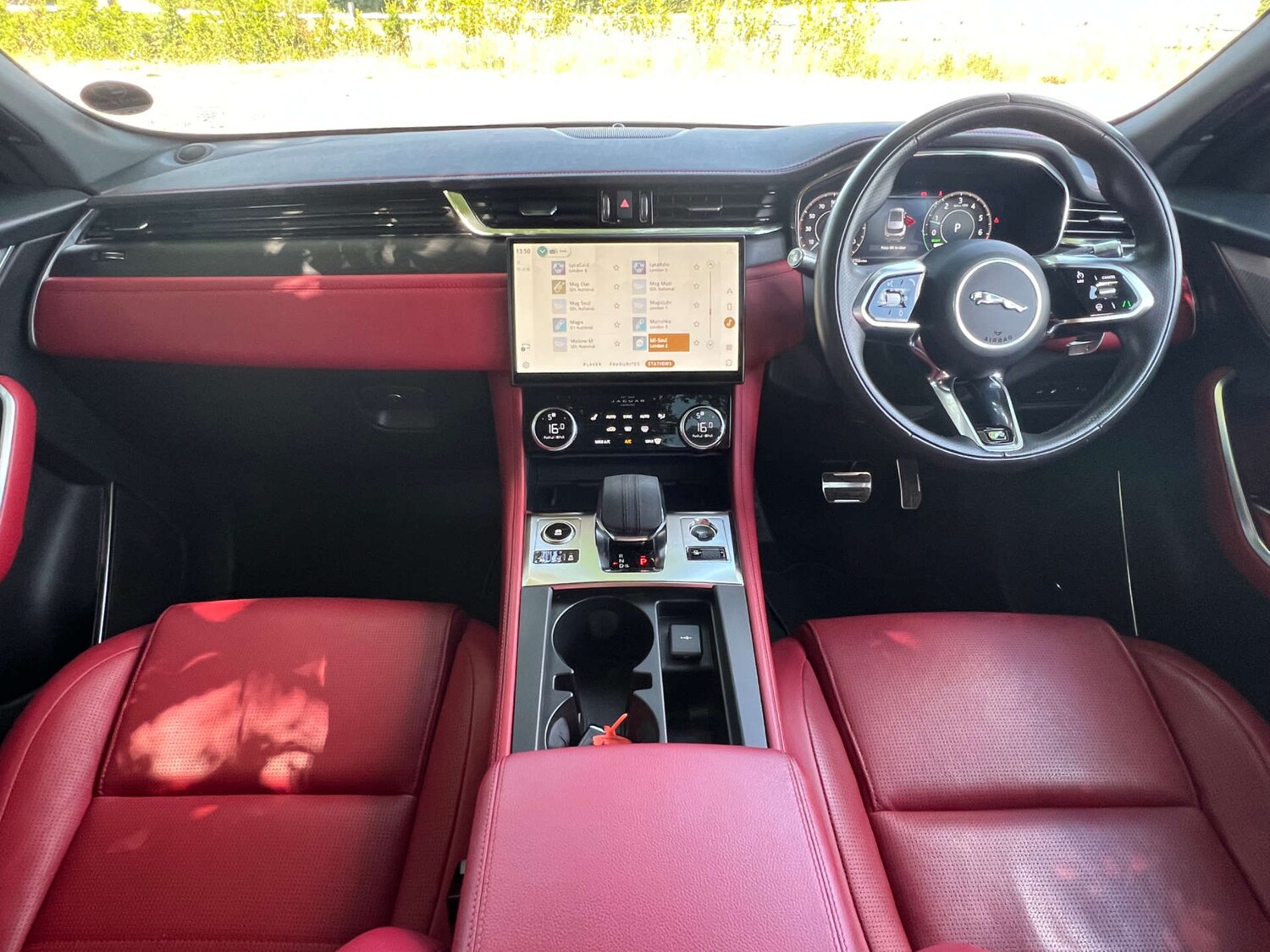 Used Jaguar F-Pace 2022 for sale - 76285150: Photo 19