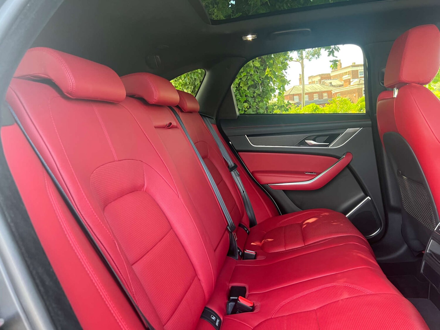 Used Jaguar F-Pace 2022 for sale - 76285150: Photo 26