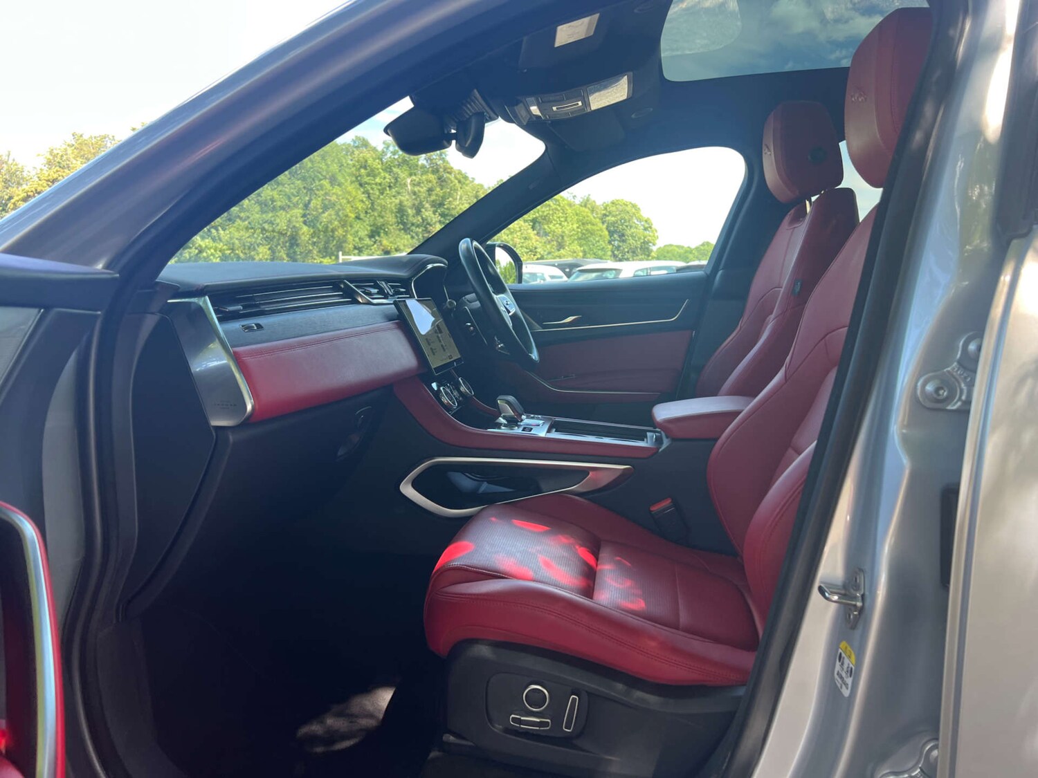 Used Jaguar F-Pace 2022 for sale - 76285150: Photo 38