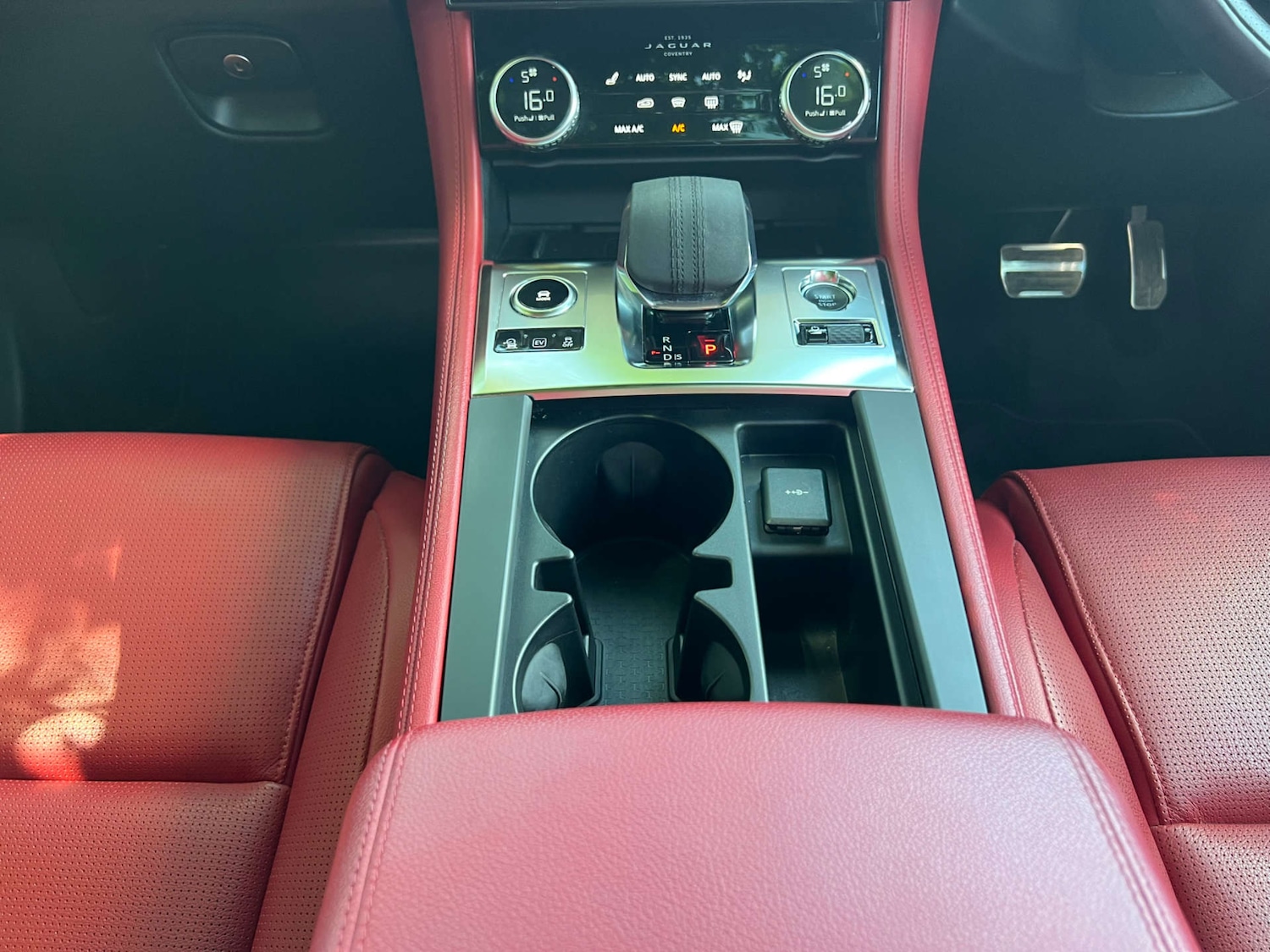 Used Jaguar F-Pace 2022 for sale - 76285150: Photo 43