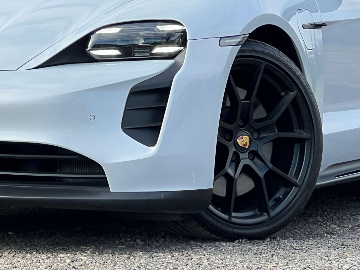 Used Porsche Taycan 2024 for sale - 77262727: Photo 26