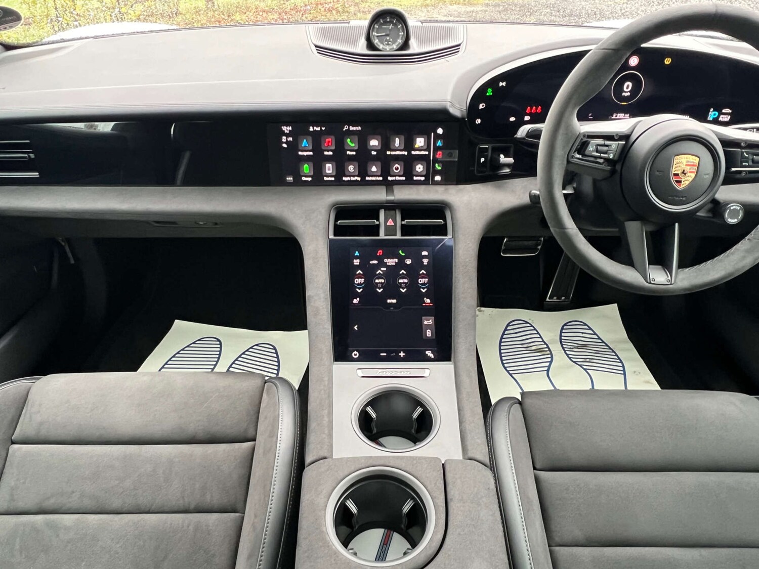 Used Porsche Taycan 2024 for sale - 77262727: Photo 31