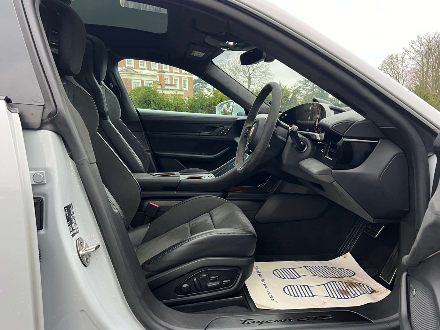 Used Porsche Taycan 2024 for sale - 77262727: Photo 34