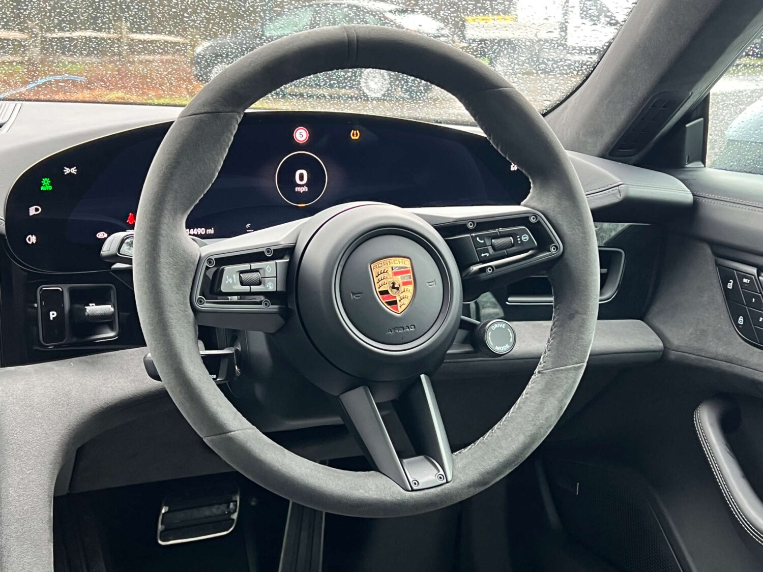 Used Porsche Taycan 2024 for sale - 77262727: Photo 36