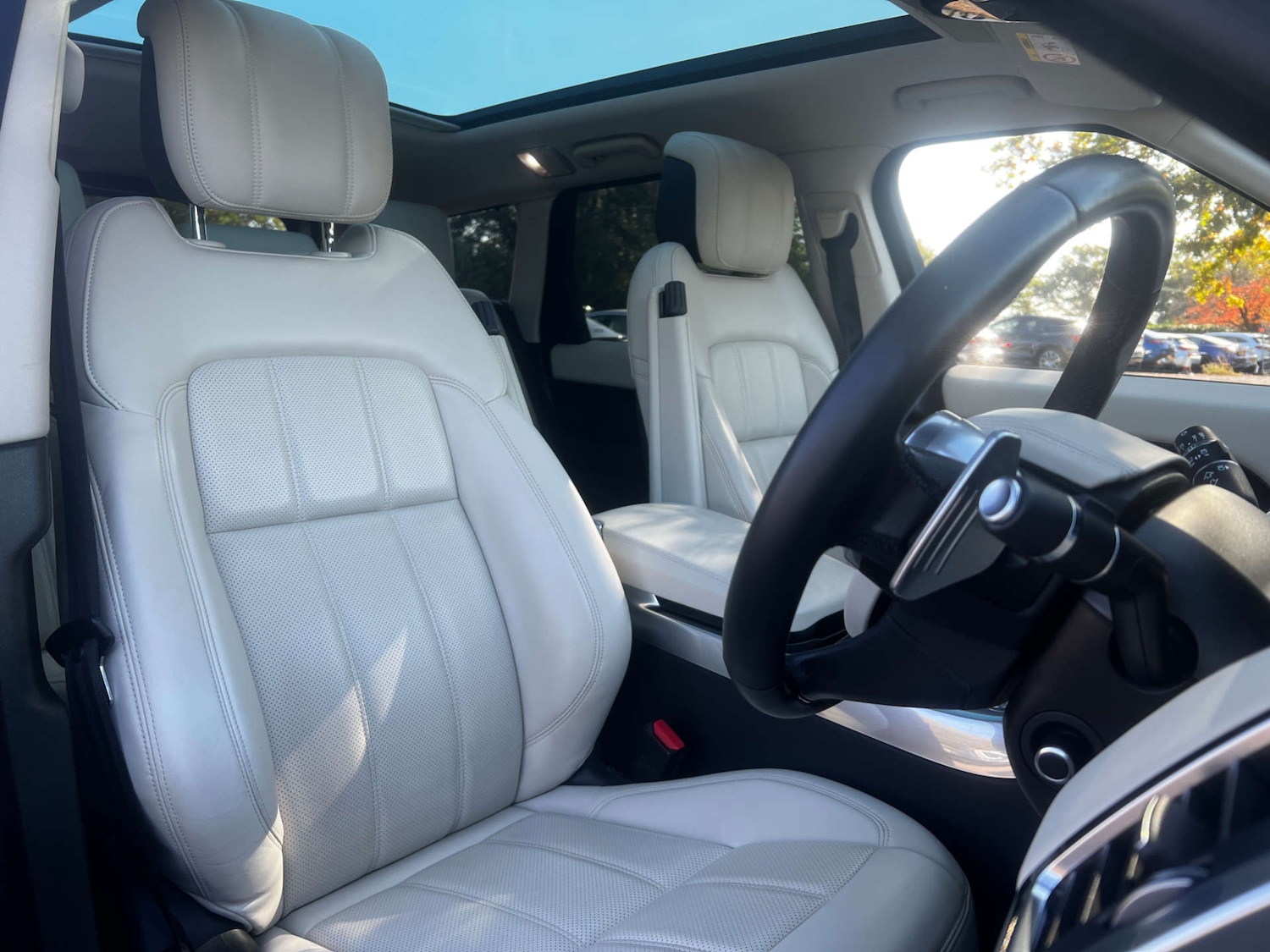 Used Land Rover Range Rover Sport 2021 for sale - 76218651: Photo 4