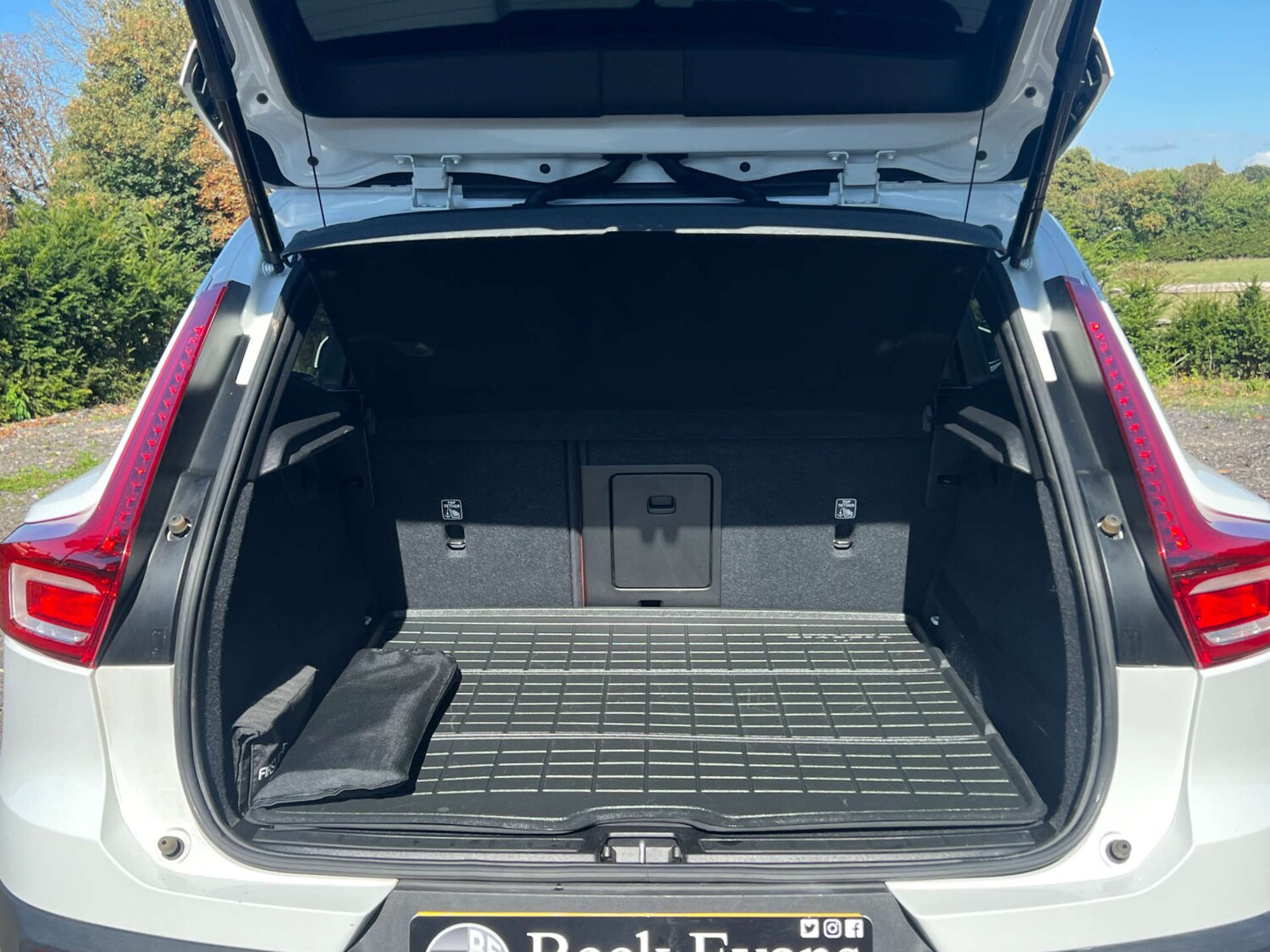 Used Volvo XC40 2020 for sale - 76017057: Photo 16