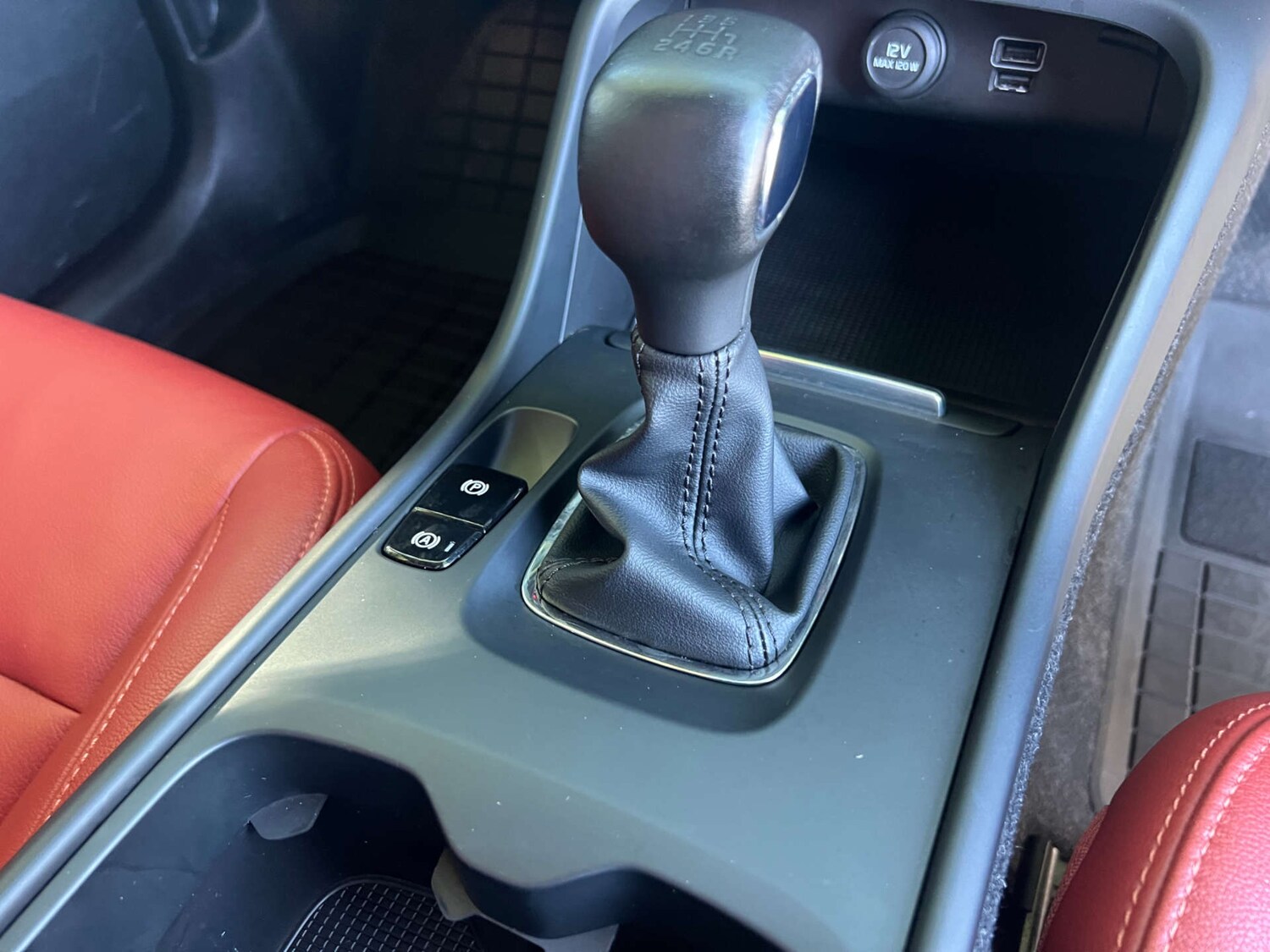 Used Volvo XC40 2020 for sale - 76017057: Photo 40