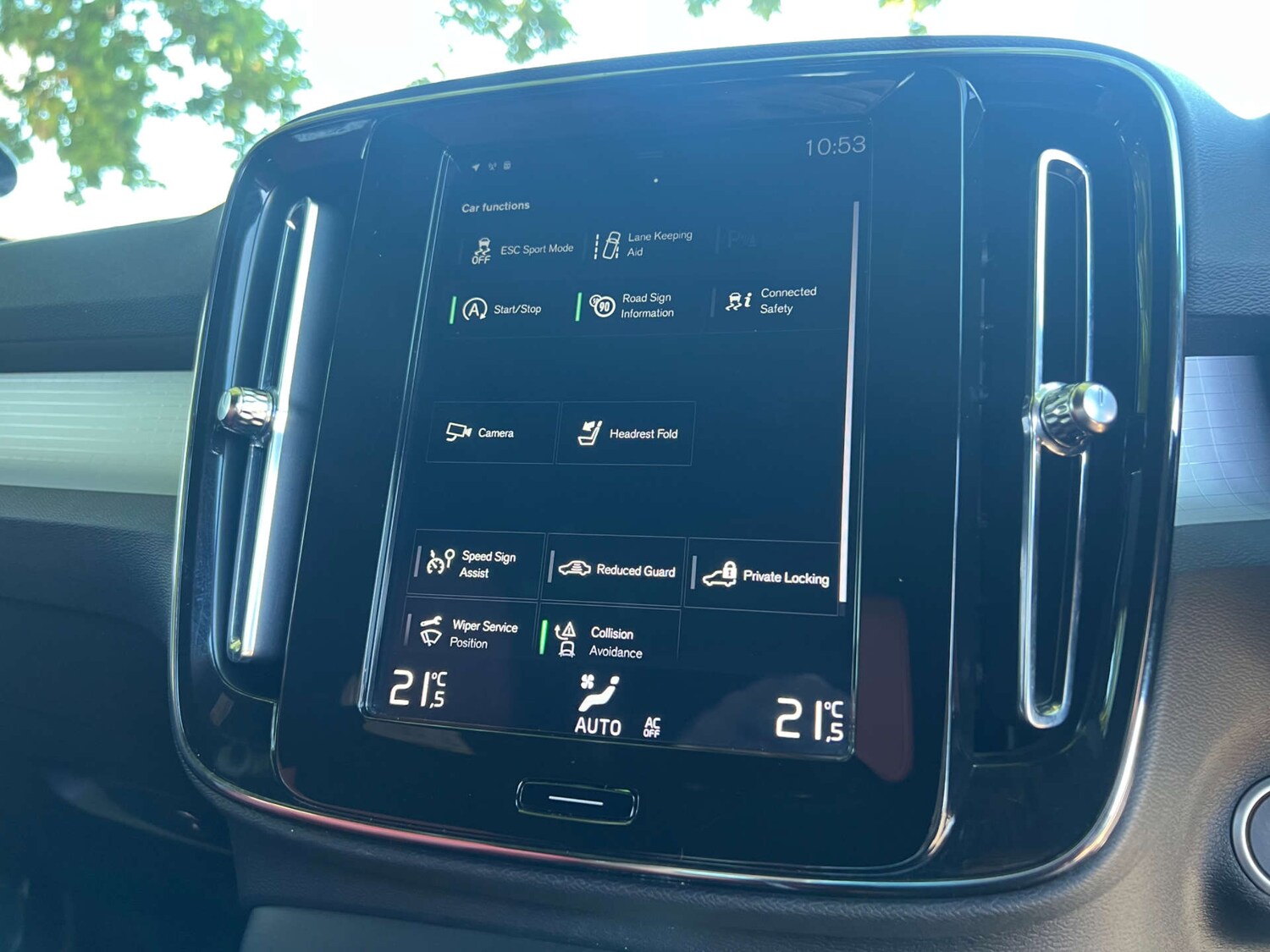 Used Volvo XC40 2020 for sale - 76017057: Photo 44