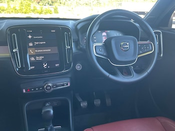 Used Volvo XC40 2020 for sale - 76017057: Photo