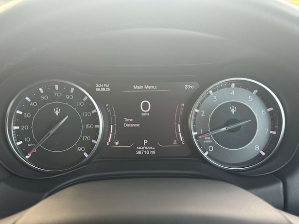 Used Maserati Ghibli 2022 for sale - 76277589: Photo 22