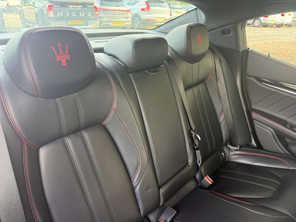 Used Maserati Ghibli 2022 for sale - 76277589: Photo 32