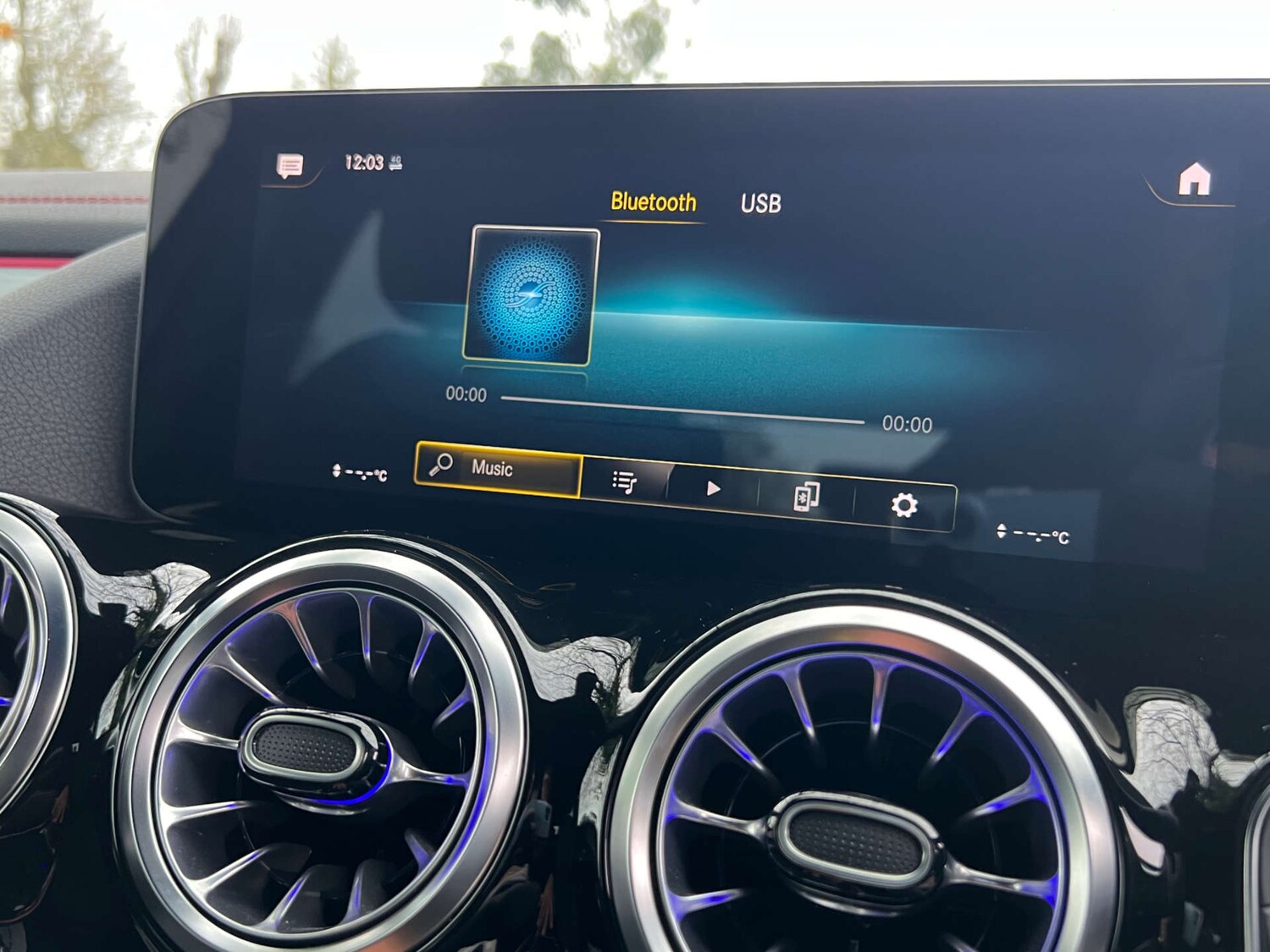 Used Mercedes-Benz EQA 2021 for sale - 76663863: Photo 45