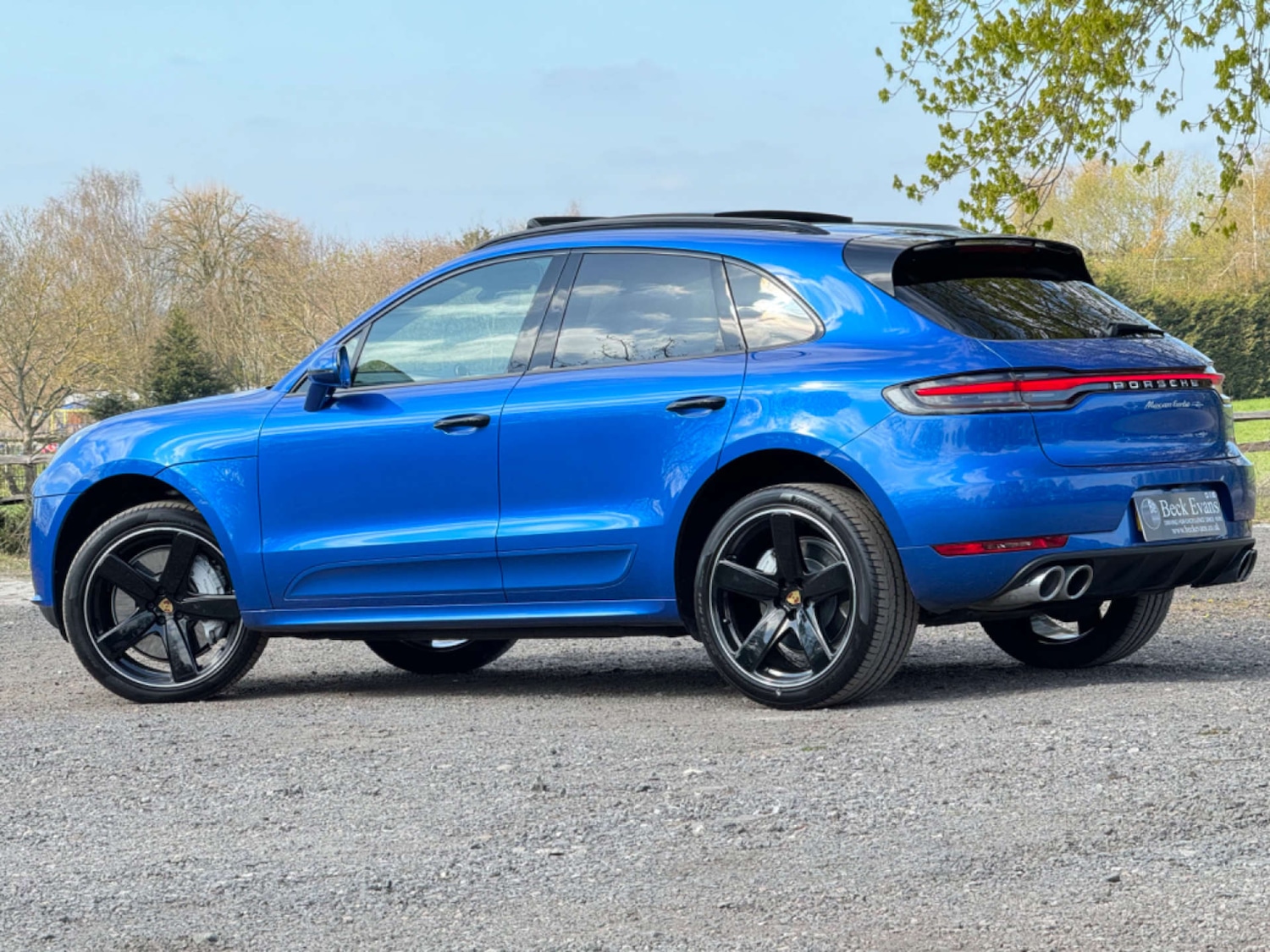 Used Porsche Macan 2020 for sale - 76363572: Photo 25