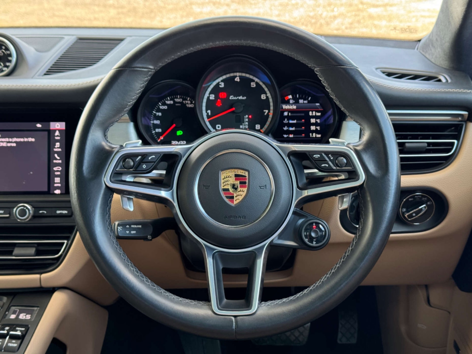 Used Porsche Macan 2020 for sale - 76363572: Photo 28