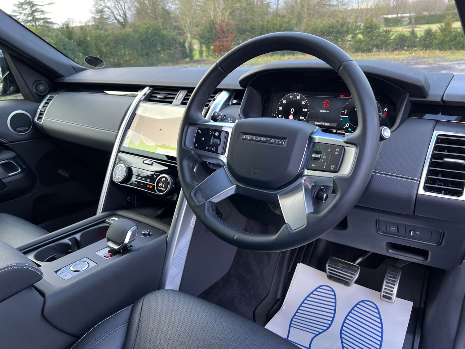 Used Land Rover Discovery 2024 for sale - 77422797: Photo 31