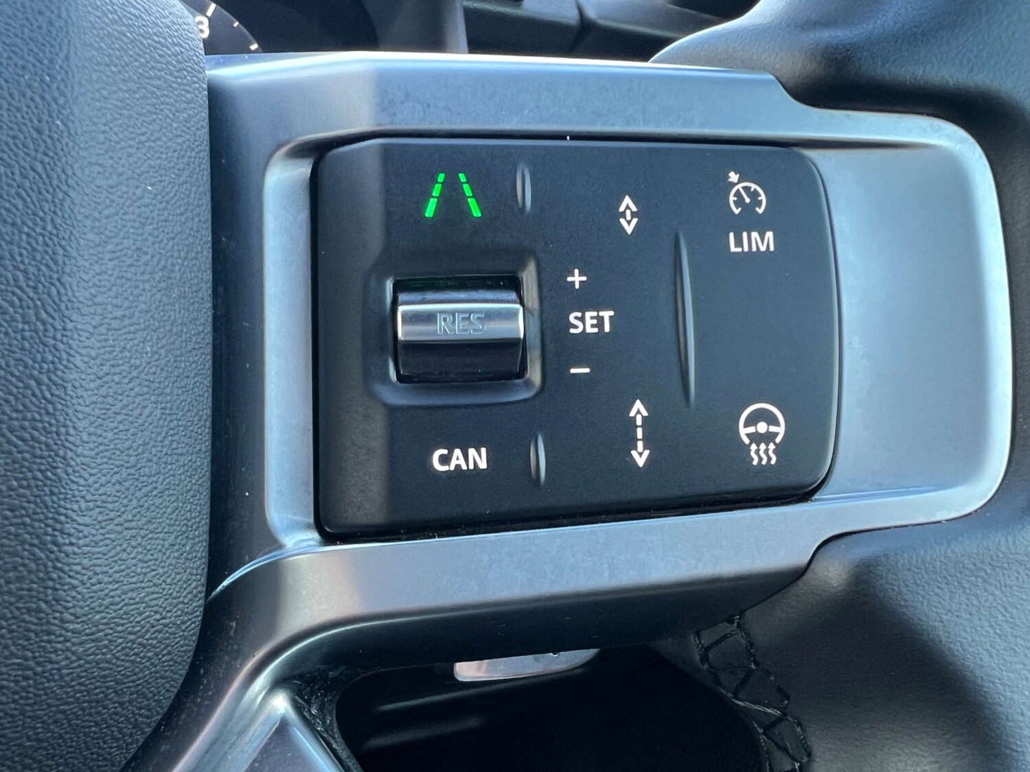 Used Land Rover Discovery 2024 for sale - 77422797: Photo 39