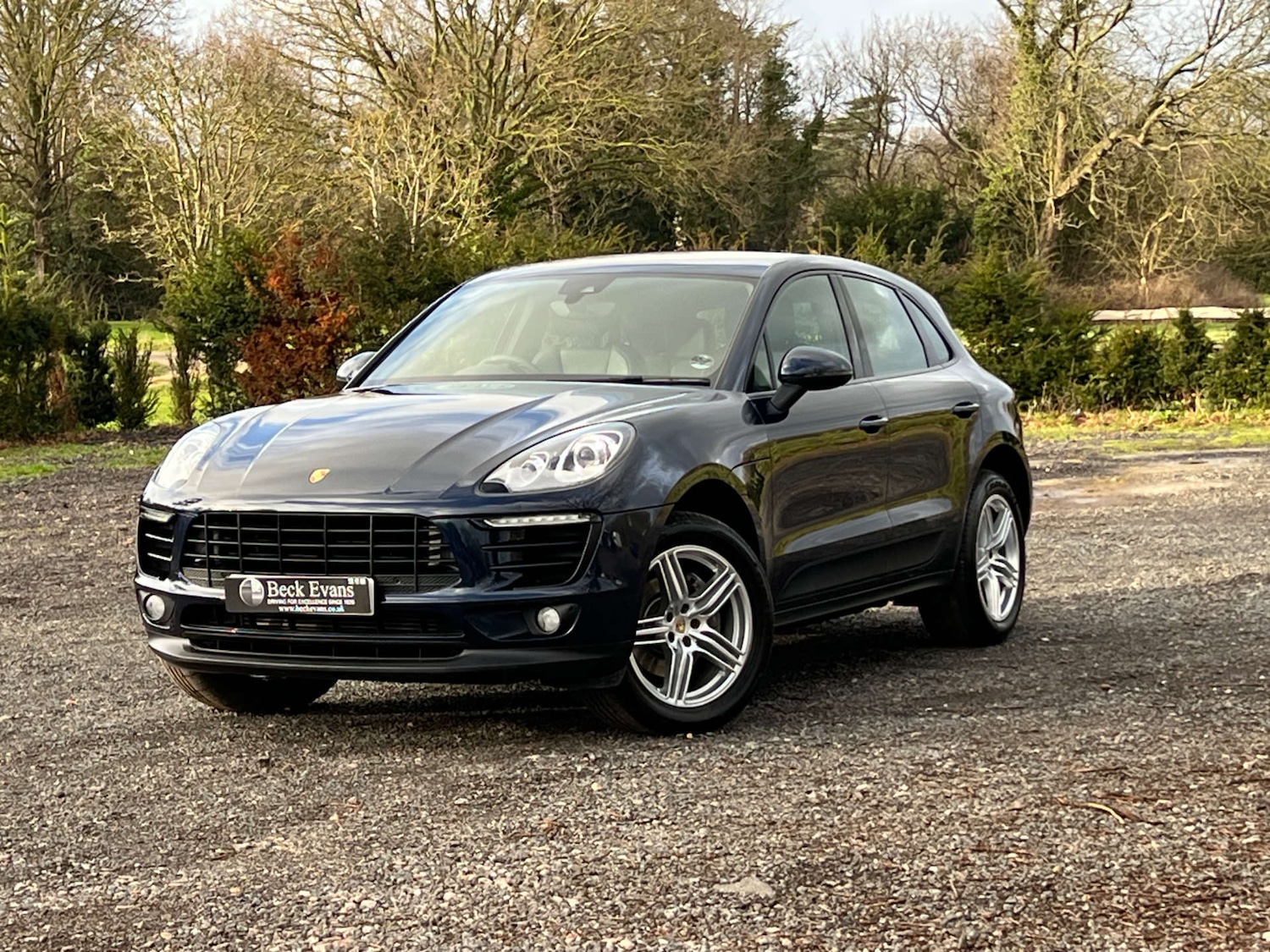 Used Porsche Macan 2017 for sale - 77368186: Photo 1