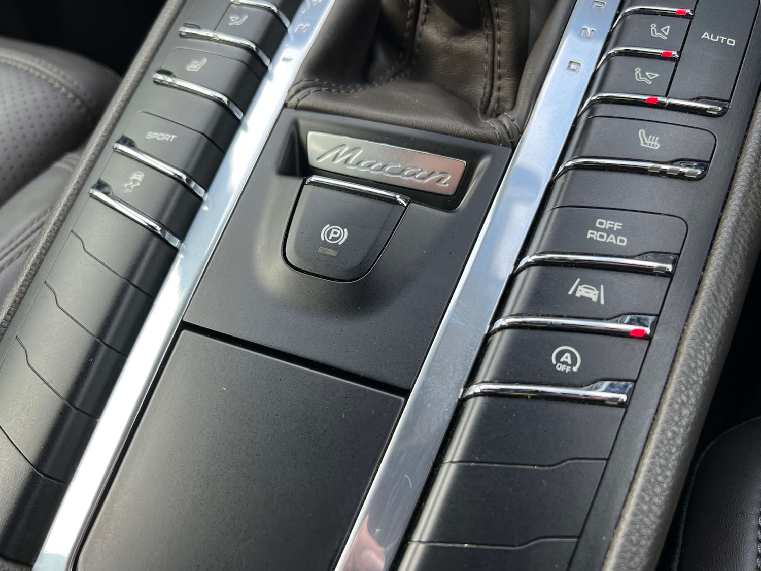 Used Porsche Macan 2017 for sale - 77368186: Photo 23