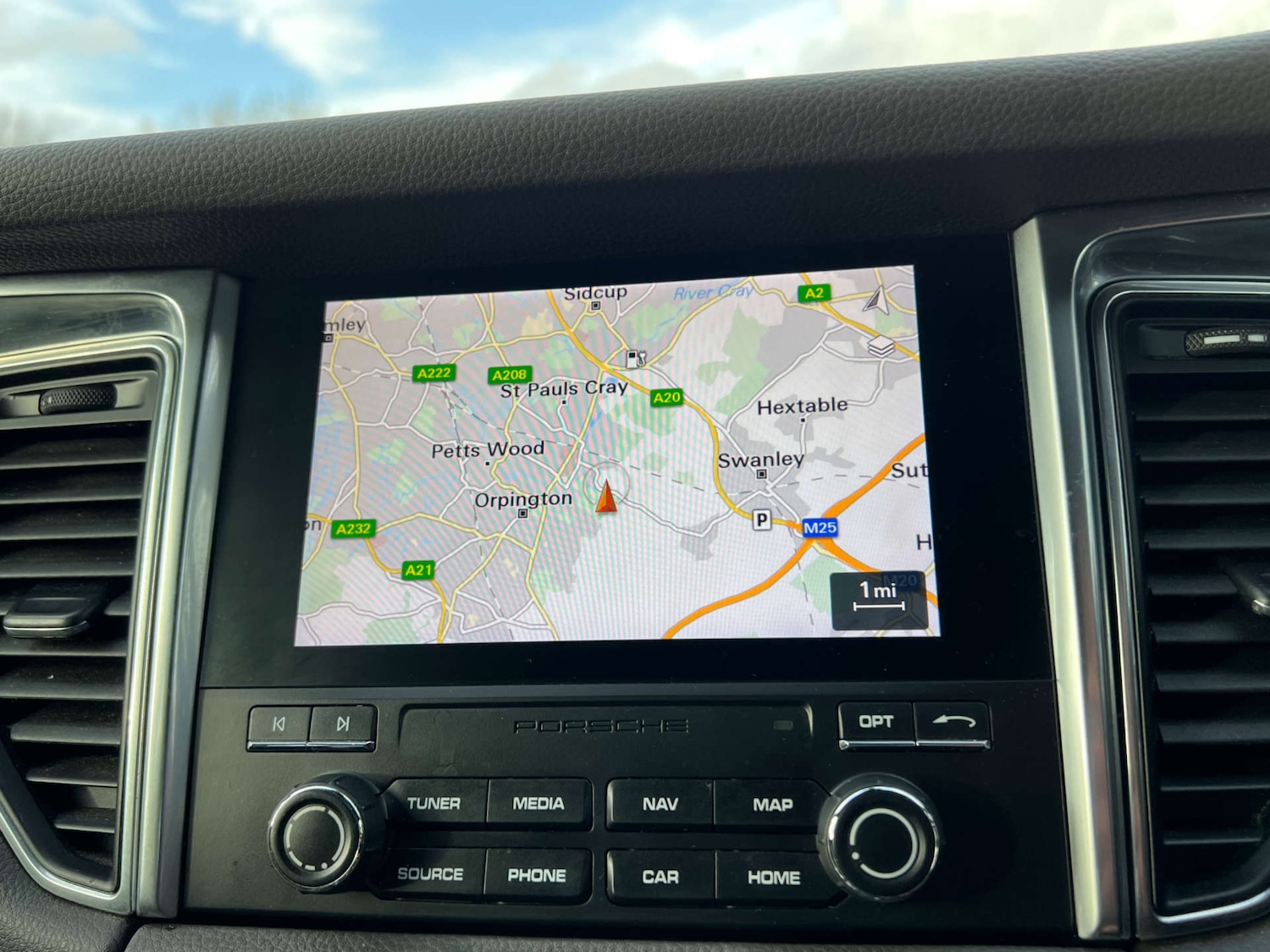 Used Porsche Macan 2017 for sale - 77368186: Photo 36