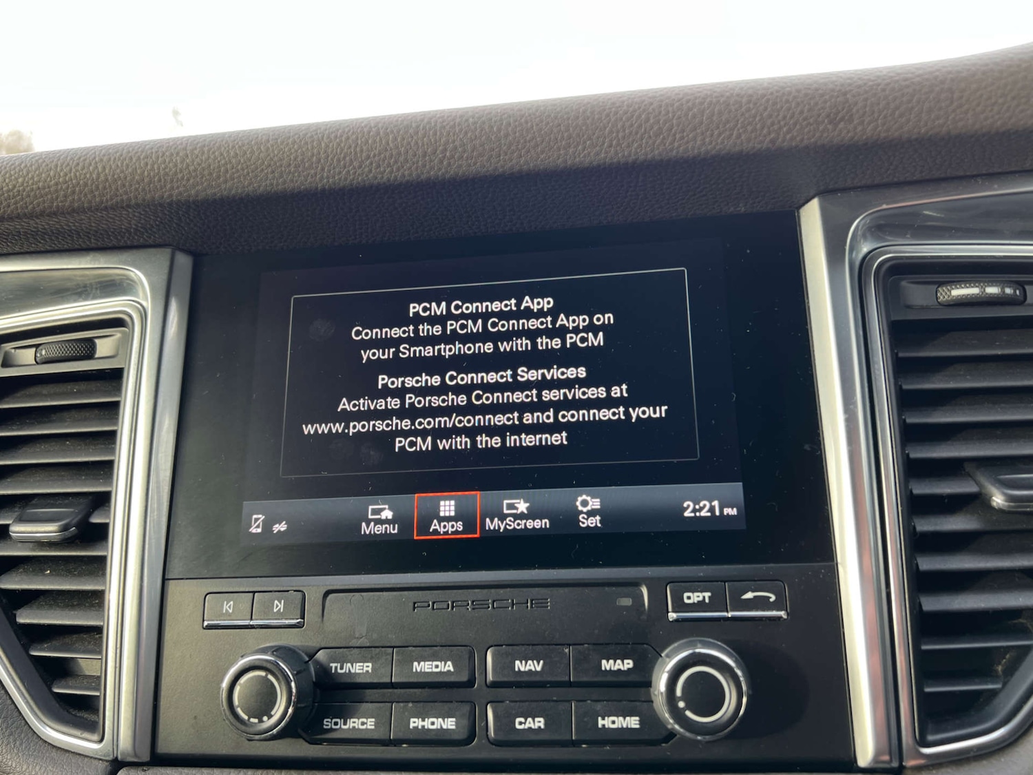 Used Porsche Macan 2017 for sale - 77368186: Photo 46