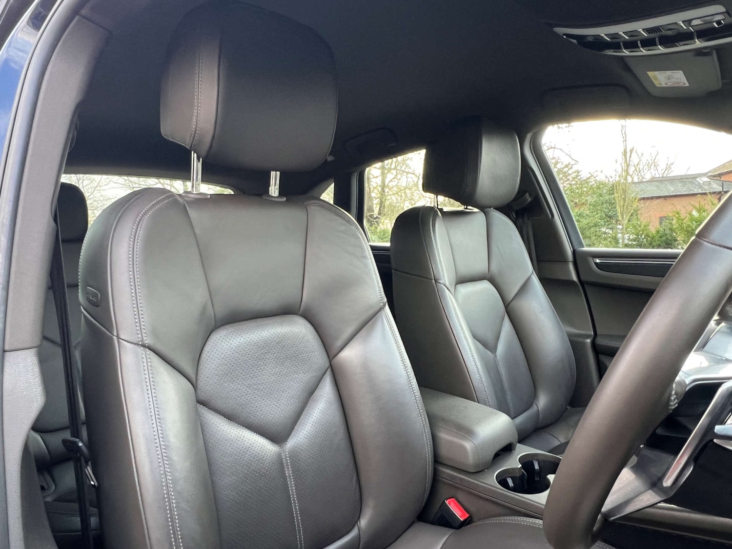 Used Porsche Macan 2017 for sale - 77368186: Photo 7