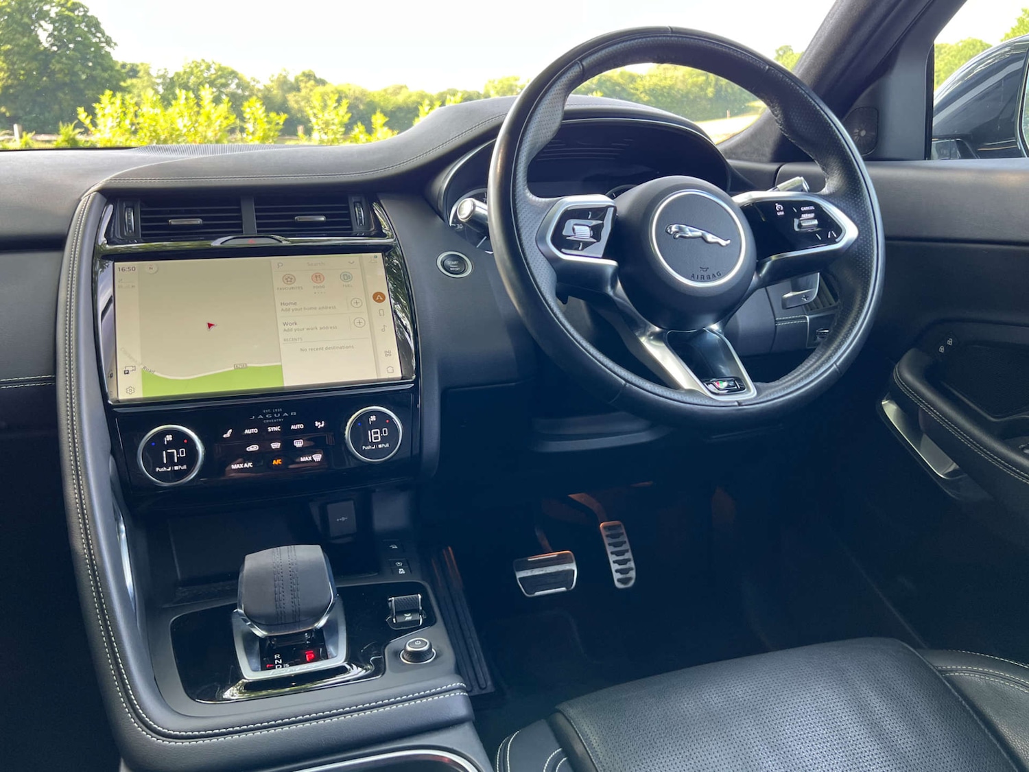 Used Jaguar E-Pace 2021 for sale - 76836429: Photo 4