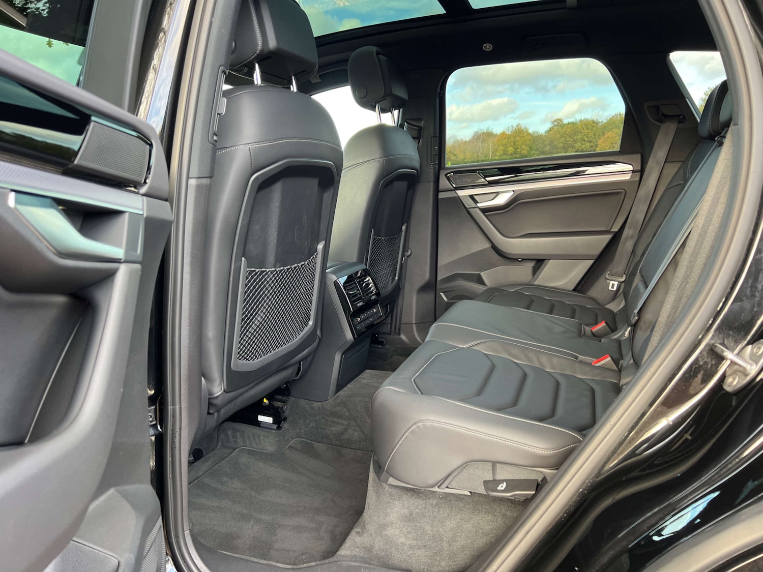 Used Volkswagen Touareg 2022 for sale - 76554460: Photo 41