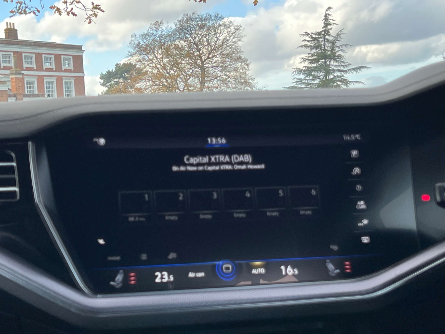 Used Volkswagen Touareg 2022 for sale - 76554460: Photo 48