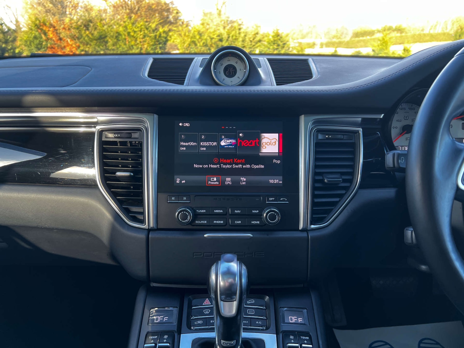 Used Porsche Macan 2017 for sale - 76686693: Photo 34