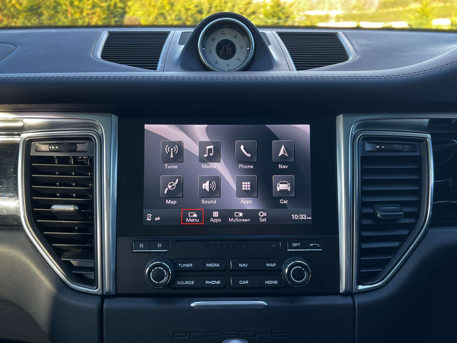 Used Porsche Macan 2017 for sale - 76686693: Photo 42