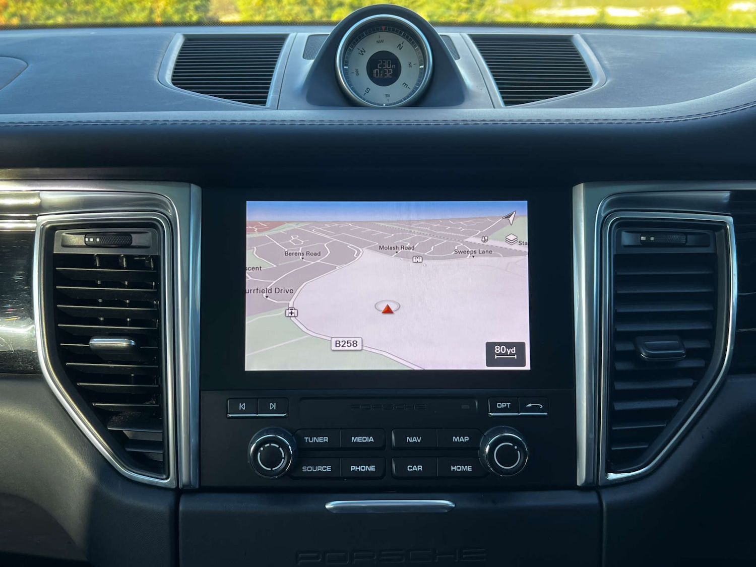 Used Porsche Macan 2017 for sale - 76686693: Photo 7