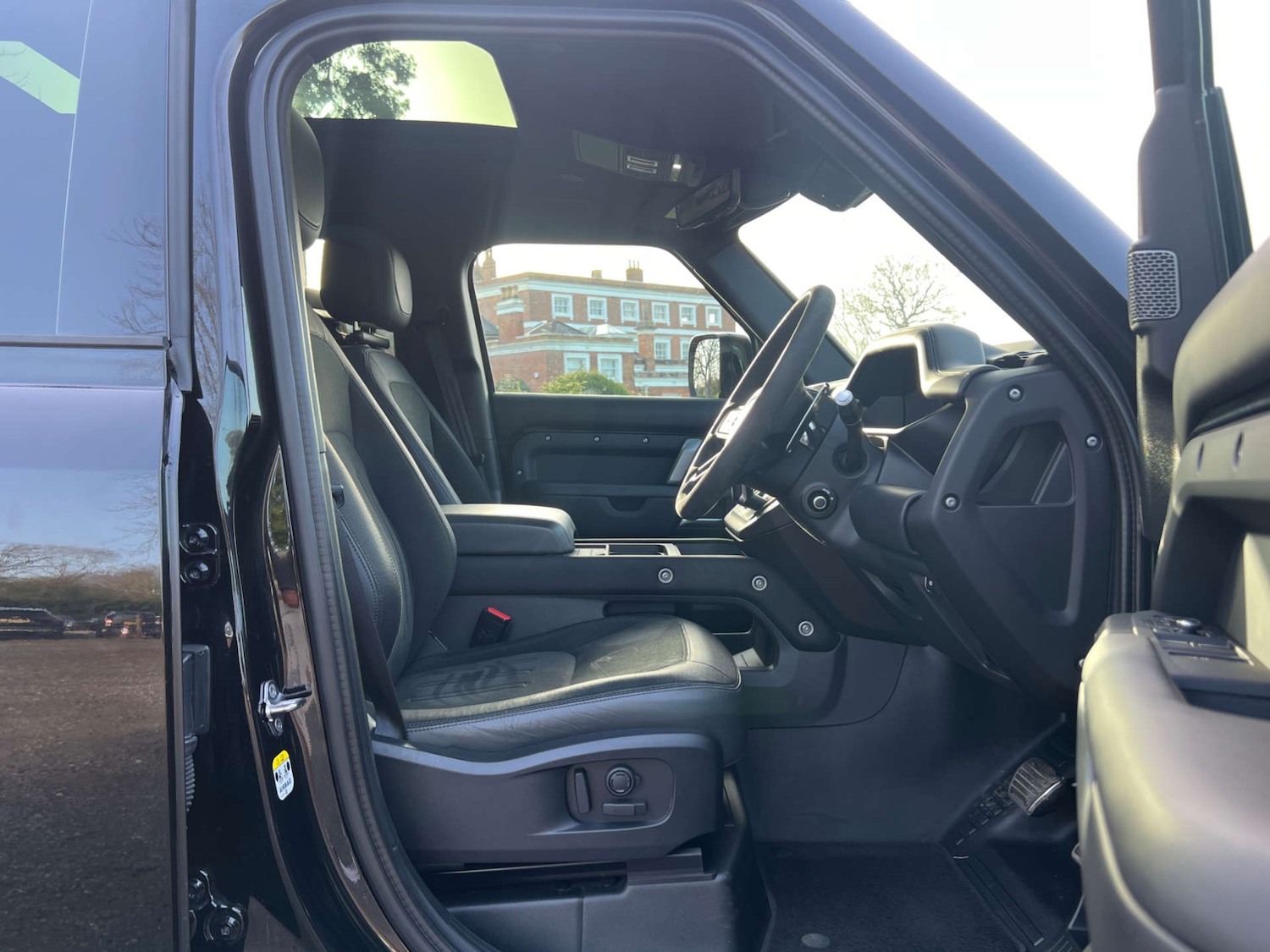 Used Land Rover Defender 2021 for sale - 78039568: Photo 23