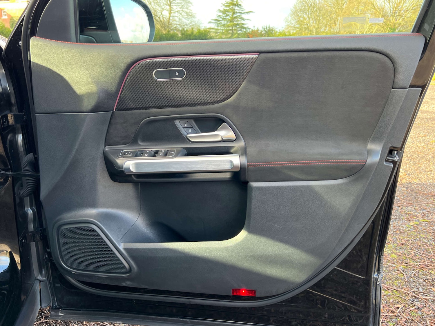 Used Mercedes-Benz GLB 2023 for sale - 77026749: Photo 37