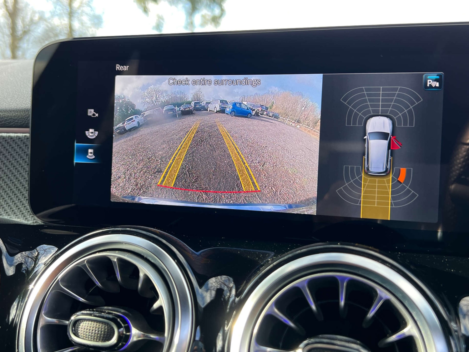 Used Mercedes-Benz GLB 2023 for sale - 77026749: Photo 4