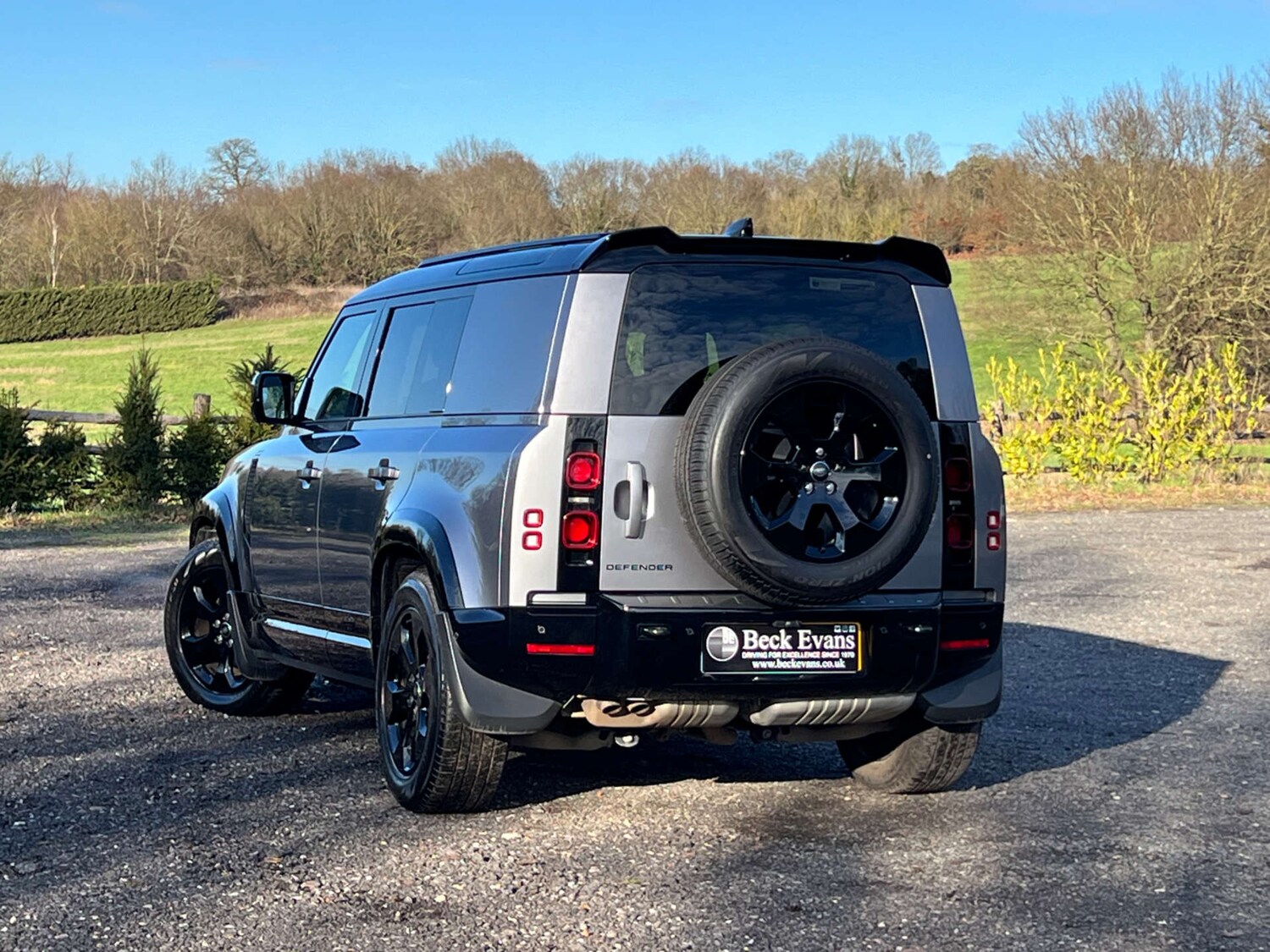 Used Land Rover Defender 2023 for sale - 77393342: Photo 14