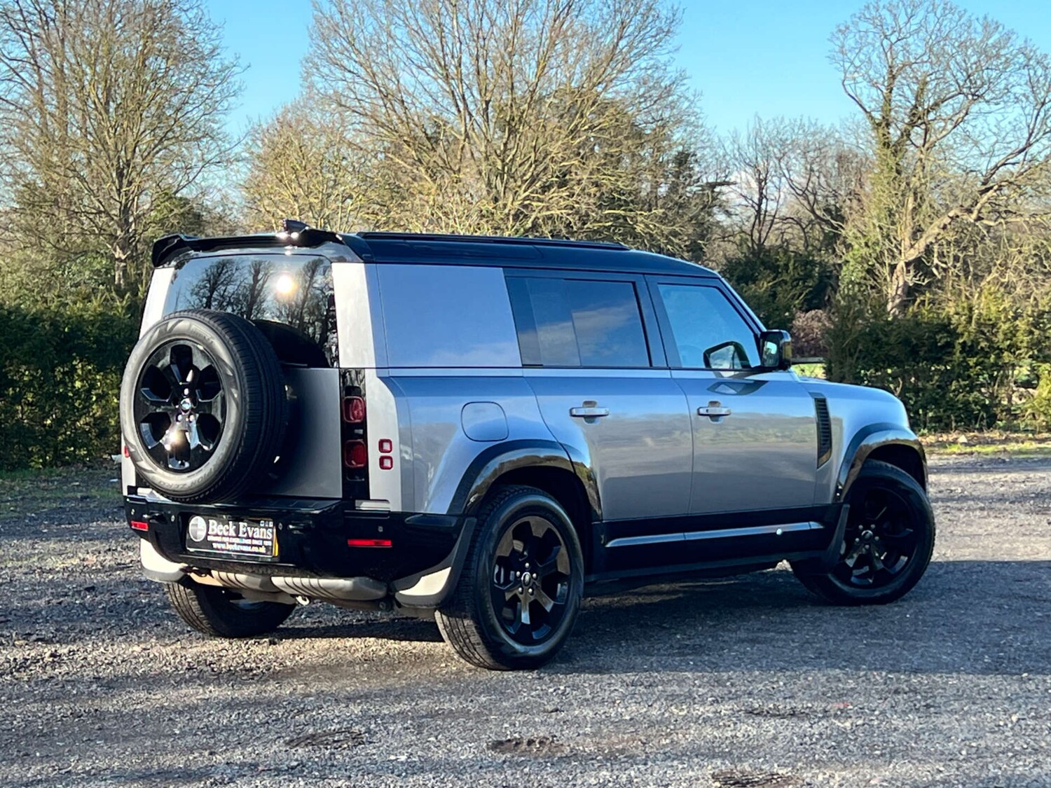Used Land Rover Defender 2023 for sale - 77393342: Photo 16