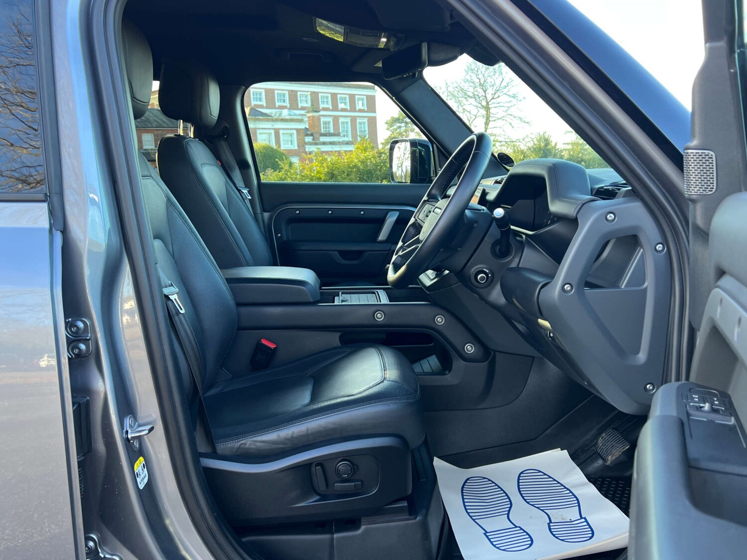 Used Land Rover Defender 2023 for sale - 77393342: Photo 22