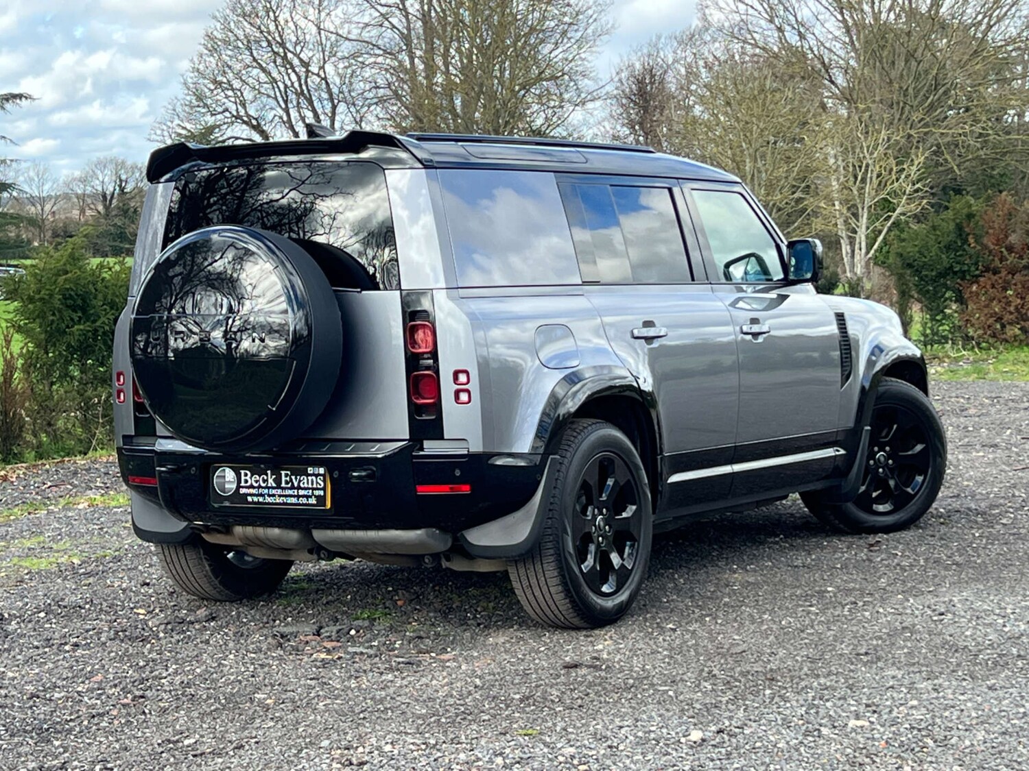 Used Land Rover Defender 2023 for sale - 77393342: Photo 51