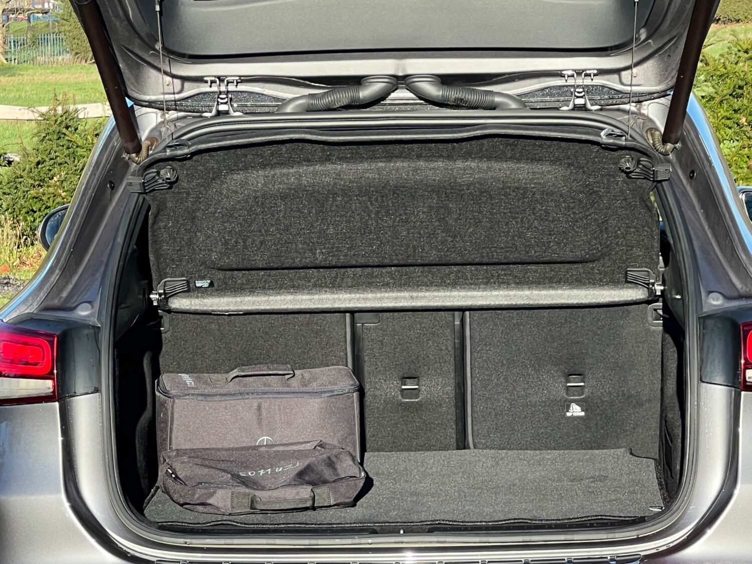 Used Mercedes-Benz EQA 2021 for sale - 76905231: Photo 16