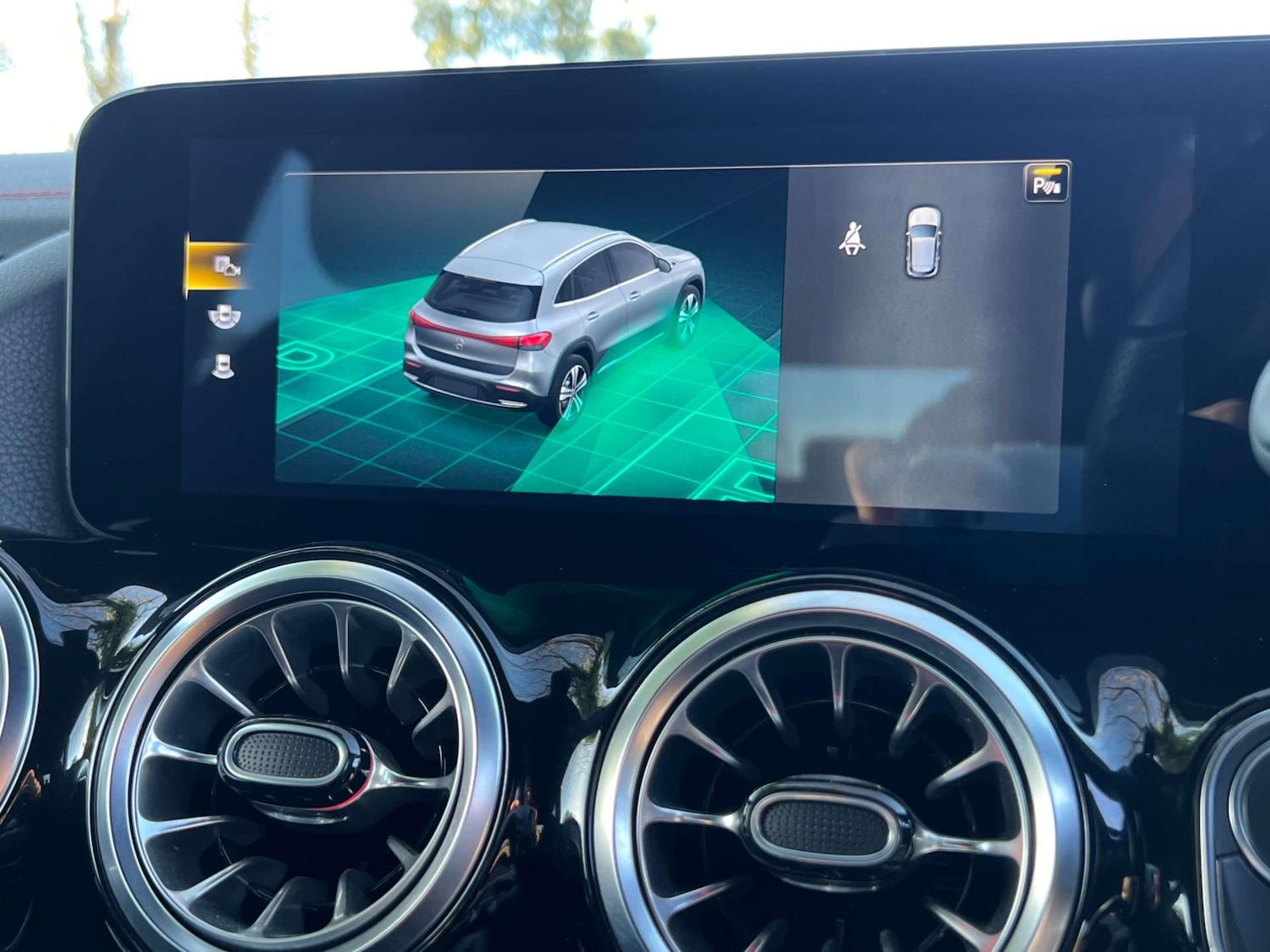 Used Mercedes-Benz EQA 2021 for sale - 76905231: Photo 45